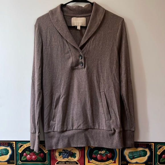 Women’s Dark Tan Long Sleeve Top - Picture 1 of 2